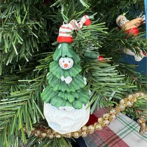 Snowman Tree With Hat Ornament